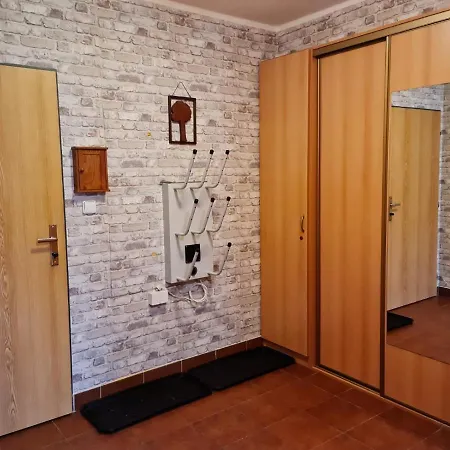 Apartment Apartma Raj V Ramzove Ostruzna