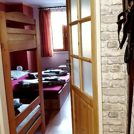 Apartma Raj V Ramzove *