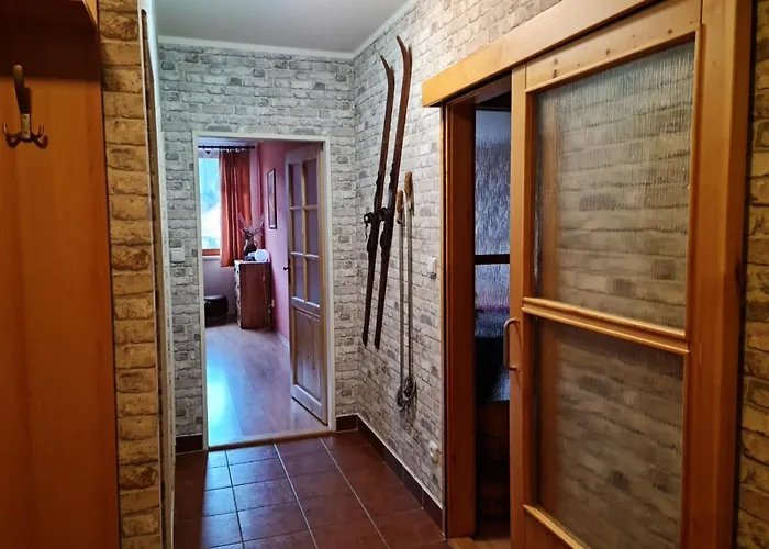 Apartma Raj V Ramzove